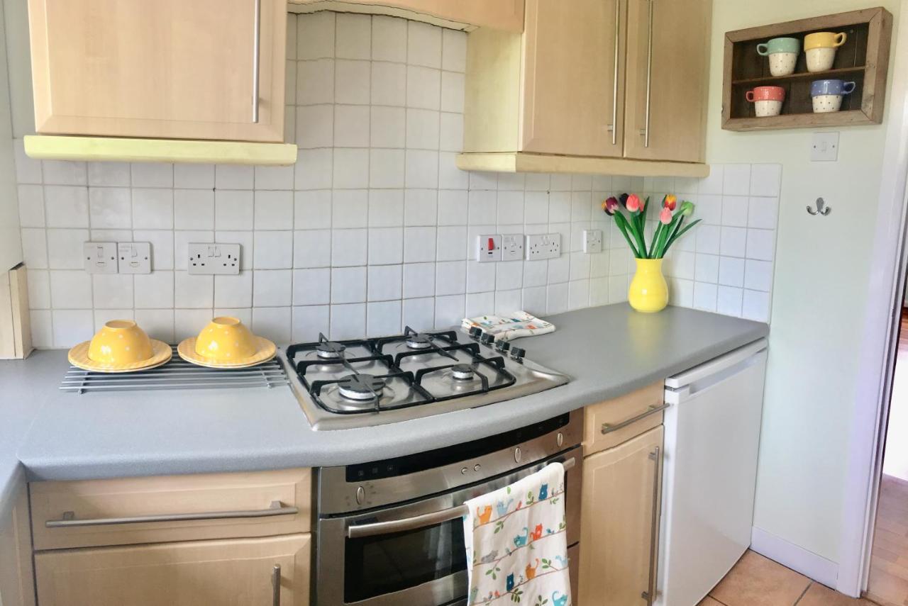 Appartamento Apple Perch 2Br Flat - Free Parking Oxford Esterno foto